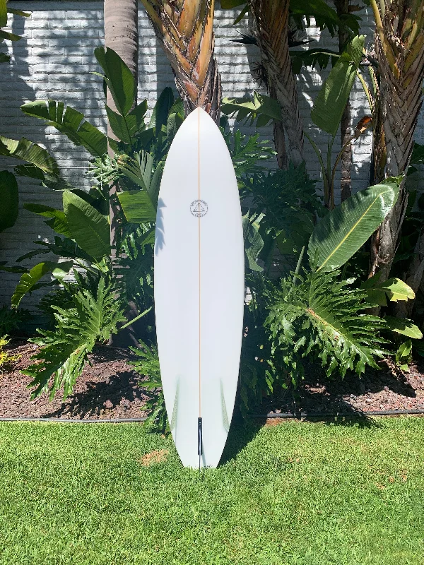 longboard surfboards with performance-oriented features-7'2" Campbell Brothers Russ Short