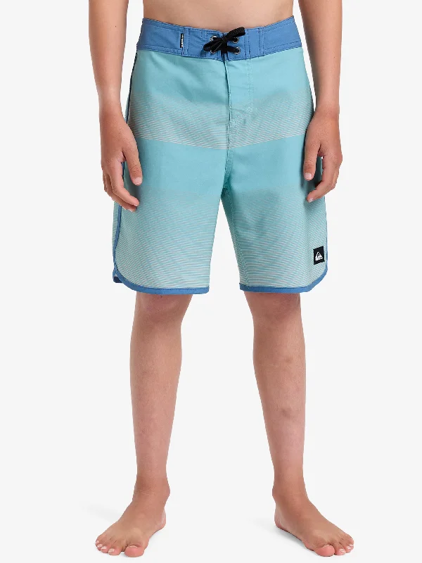 surf clothing for casual beach walks-Boys 8-16 Surfsilk Scallop 17" Boardshorts