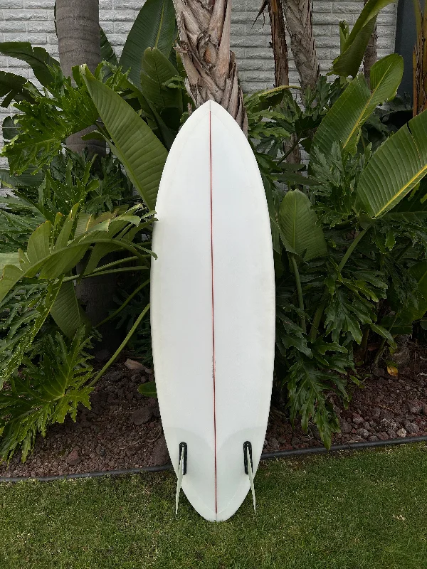 longboard surfboards for relaxed beach cruising-5’10” Grant Noble Twin Pin