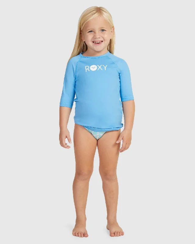 surf clothing with long sleeves for sun protection-Girls Essential 3/4 Sleeves Rashguard