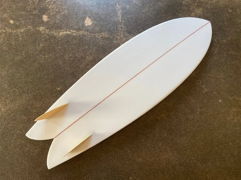 best longboard surfboards for beginners-5'6" Elmore Re-Frye'd Fish